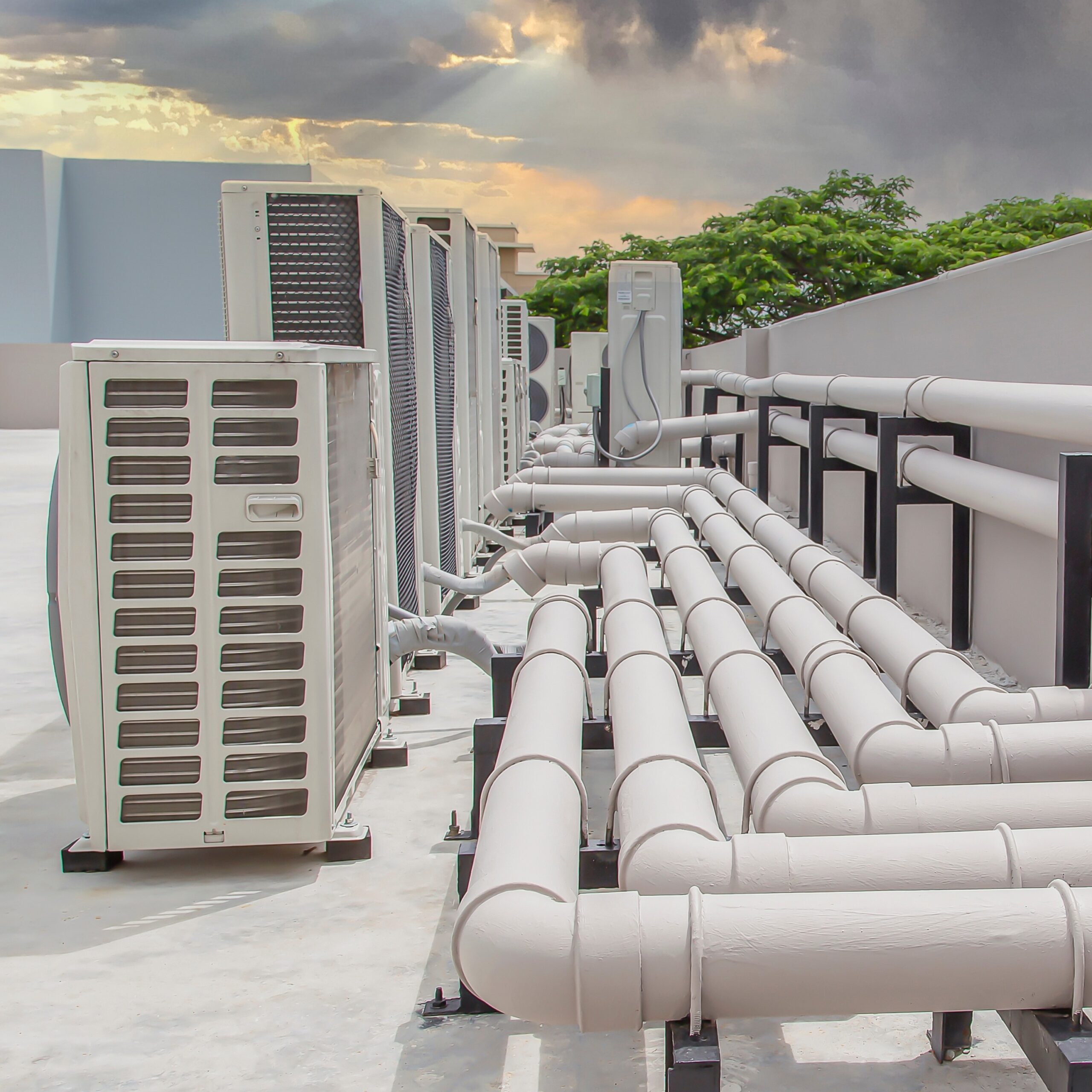 SBOIQ Air Conditioning HVACR On Industrial Building sboiq-air-conditioning-HVACR-on-the-roof-of-an-industrial-building